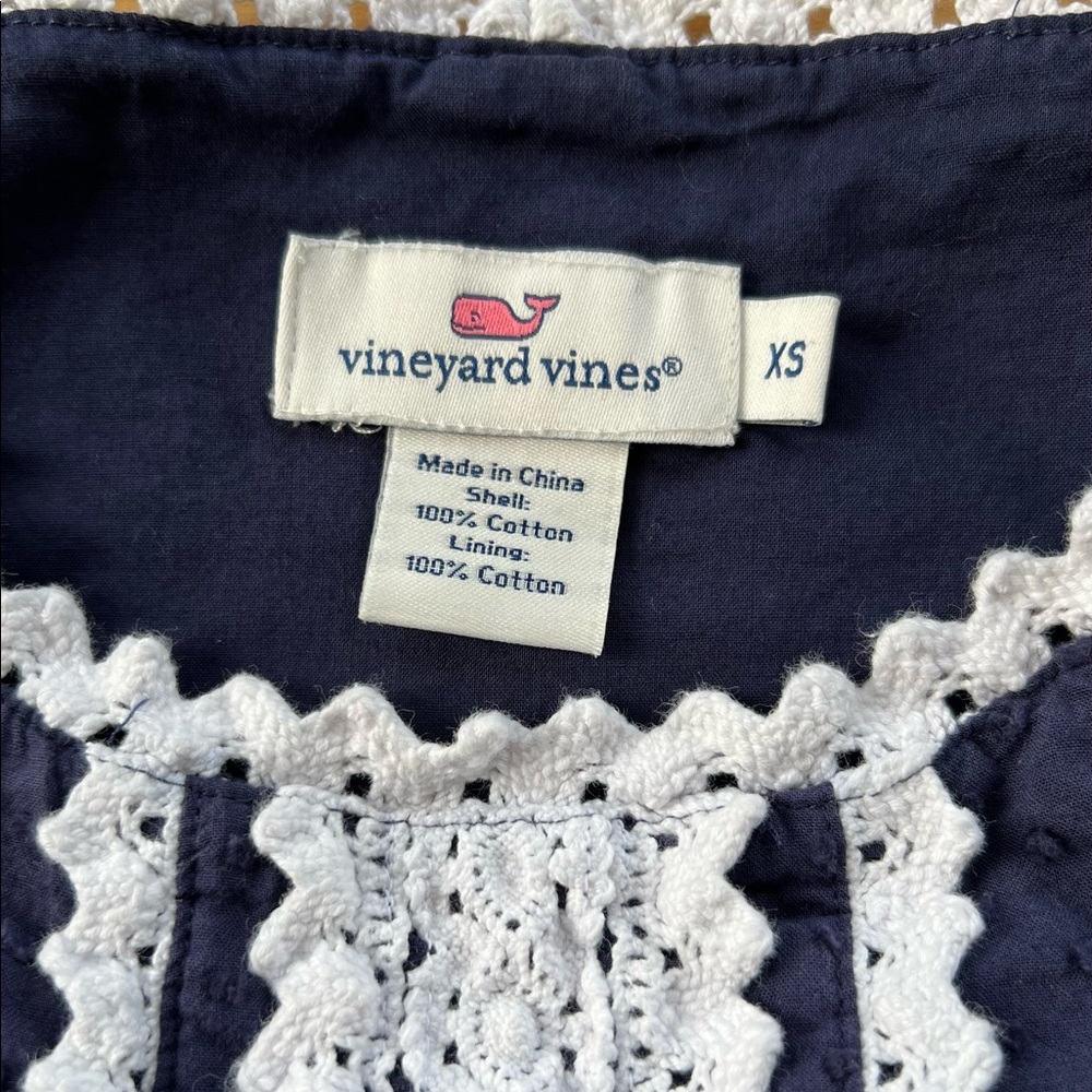 Vineyard Vines Top - Picture 2 of 4